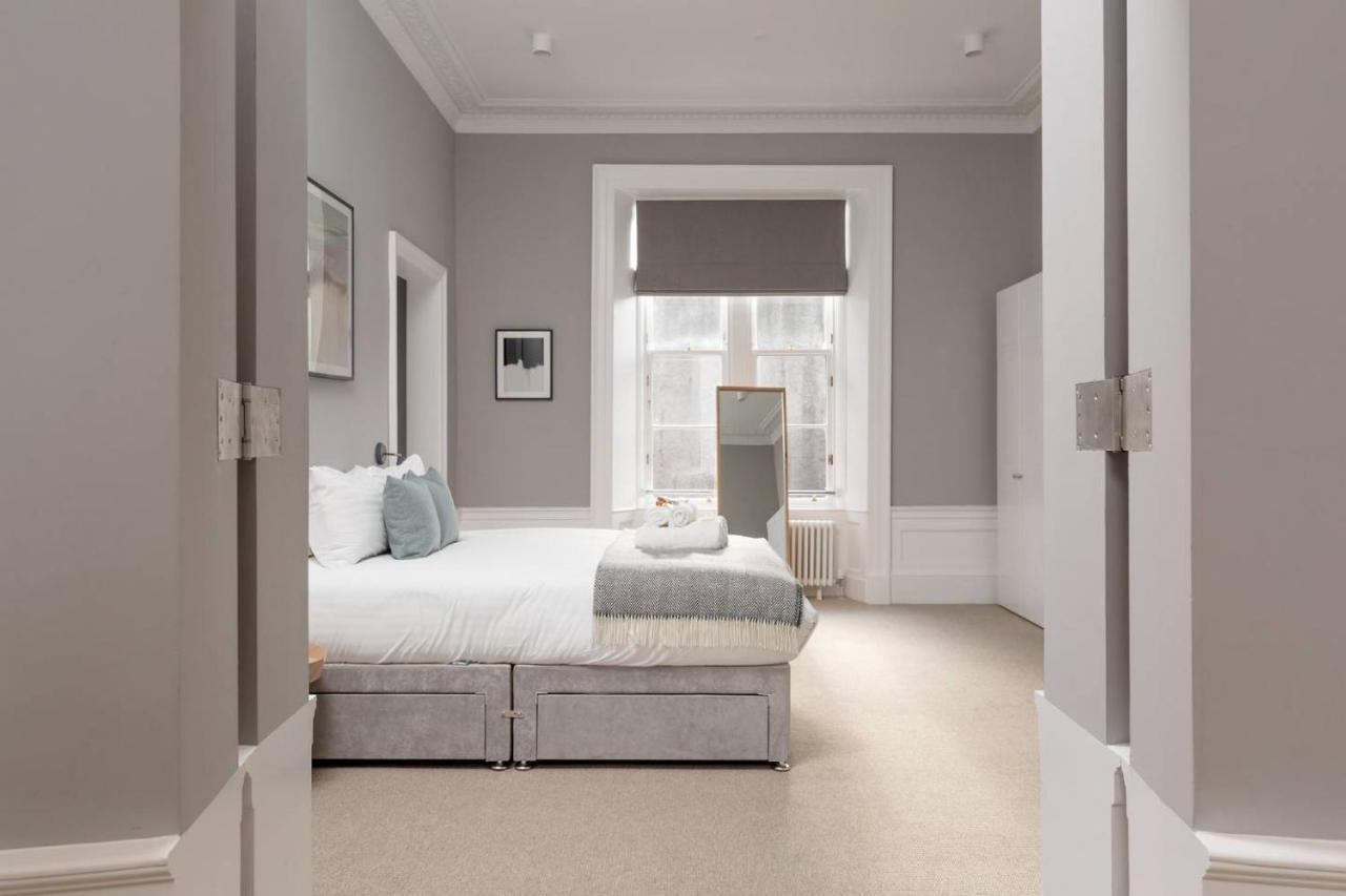Joivy Spacious And Bright 1Bed Apt, Short Walk From Princes Street EDI Exterior foto