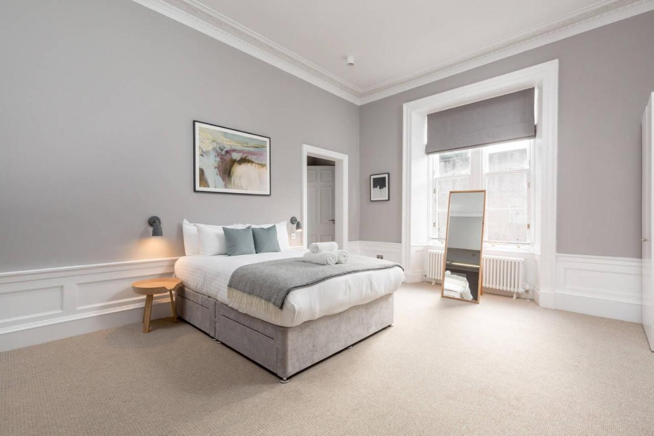 Joivy Spacious And Bright 1Bed Apt, Short Walk From Princes Street EDI Exterior foto
